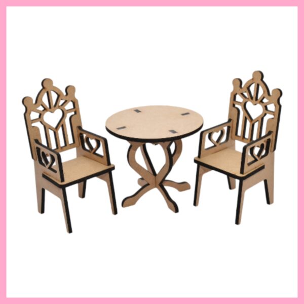 Round Kitchen Table & Chairs
