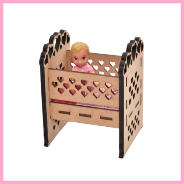 Baby Heart Cot - Image 3